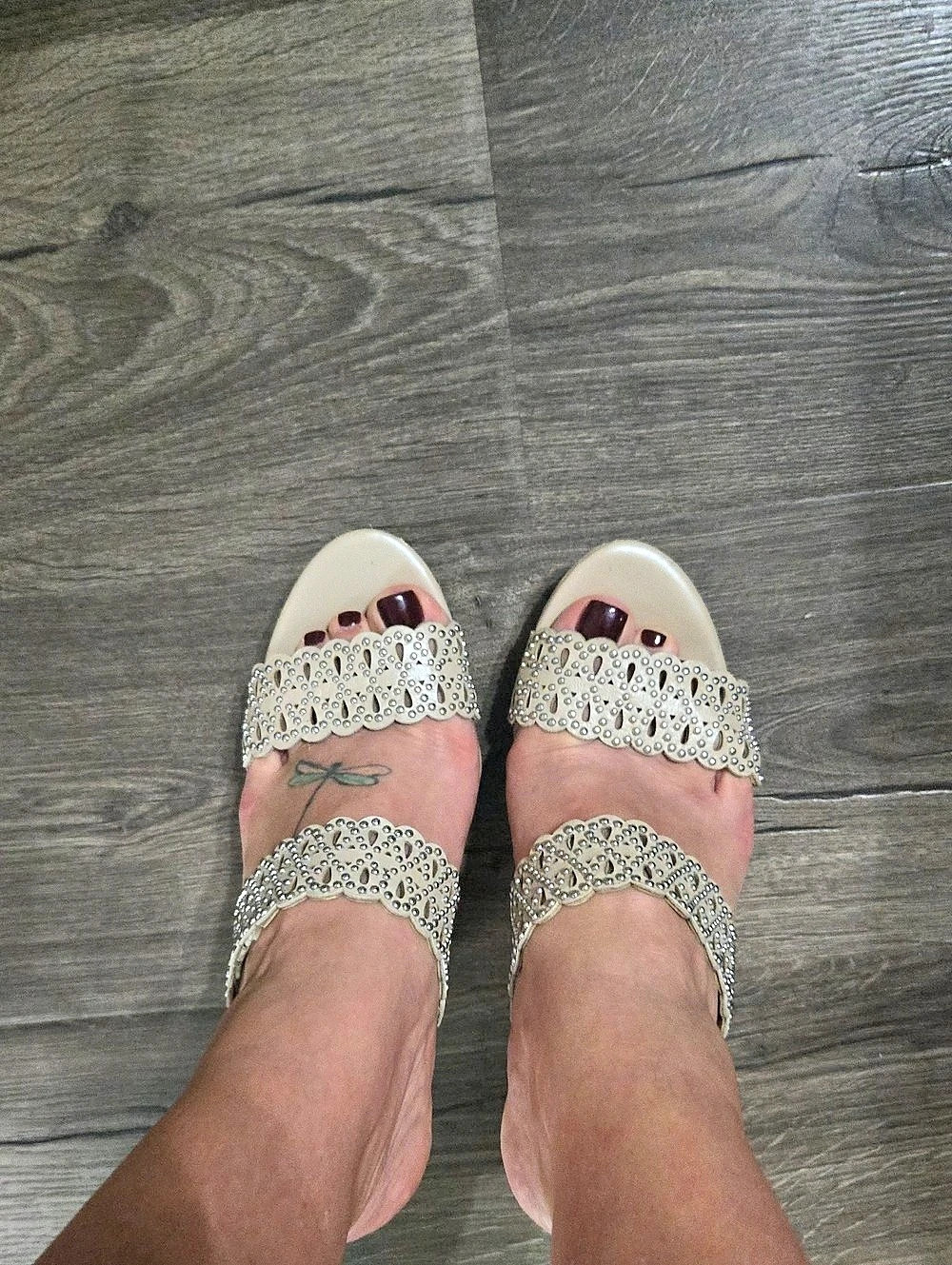 WHITE HOUSE BLACK MARKET Cork Wedge Sandals in Beige & Silver W Matching Belt